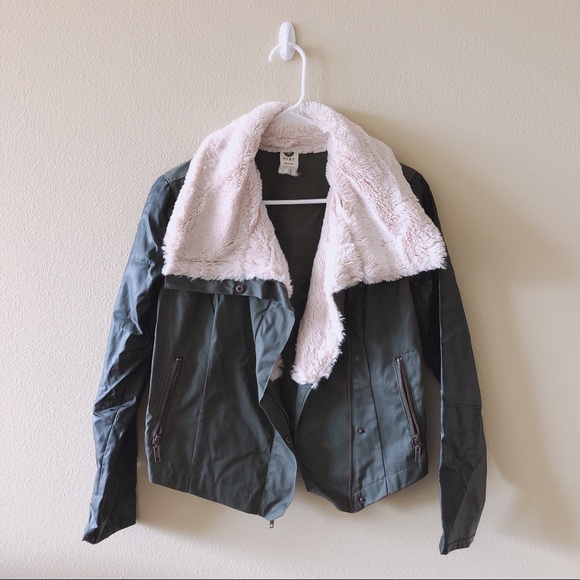 Roxy Jackets & Blazers - Roxy Faux Leather / Fur Moto Jacket